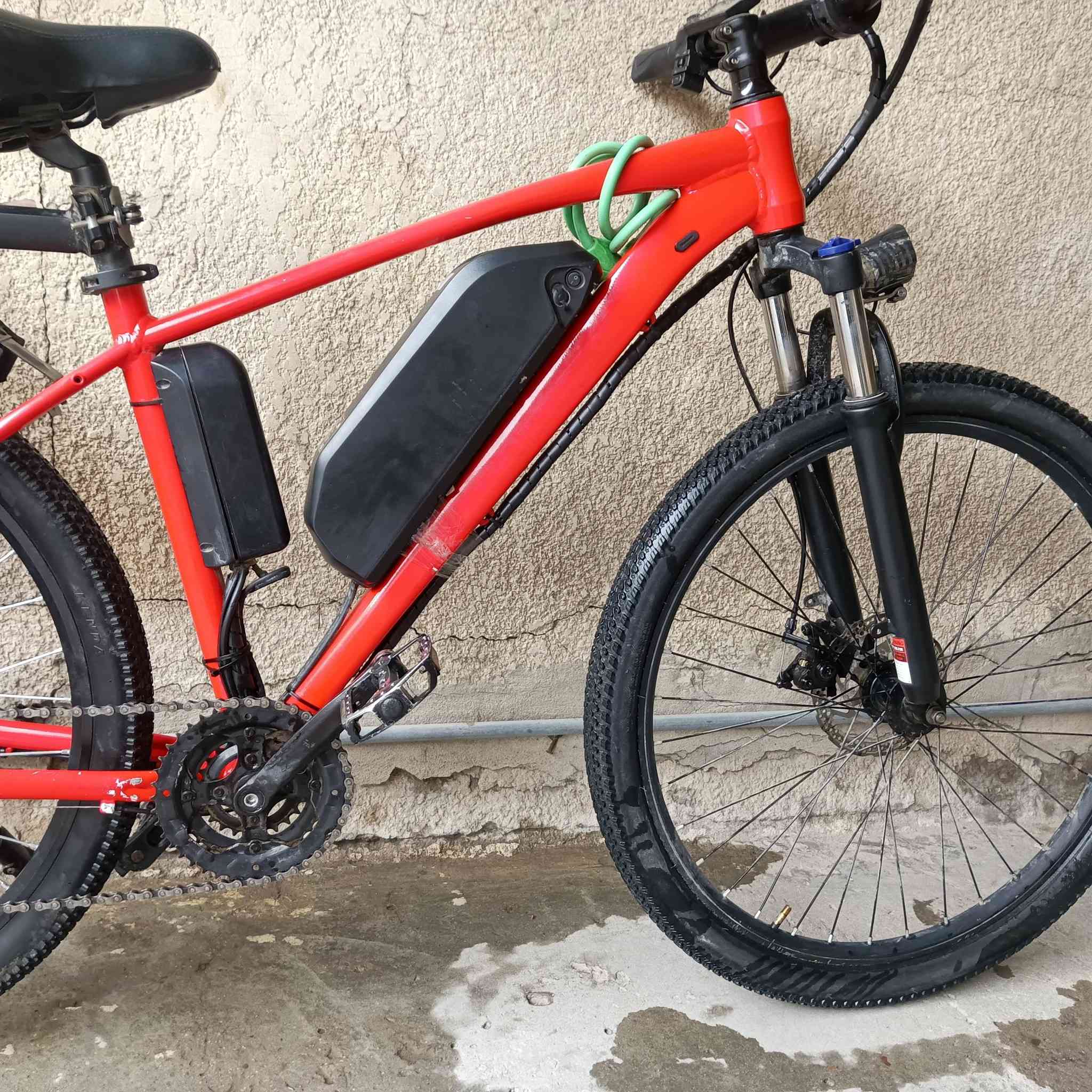 بايسكل شحن للبيع نظيف بعده جديد صار 4 أشهر من ماخذه من حسن وحسين وصل الشراء كذلك موجود ماخذه ب 1,075
بطاريه ليثوم نظام سليتر ومساعد و يصير بس بايسكل
يمشي مسافه من 35 كيلوا الى 40كيلوا 

5 سرع سرعته 40 حقيقي الى 45

مكاني بغداد الشعب 

تواصل خاص او الرقم 

***********
