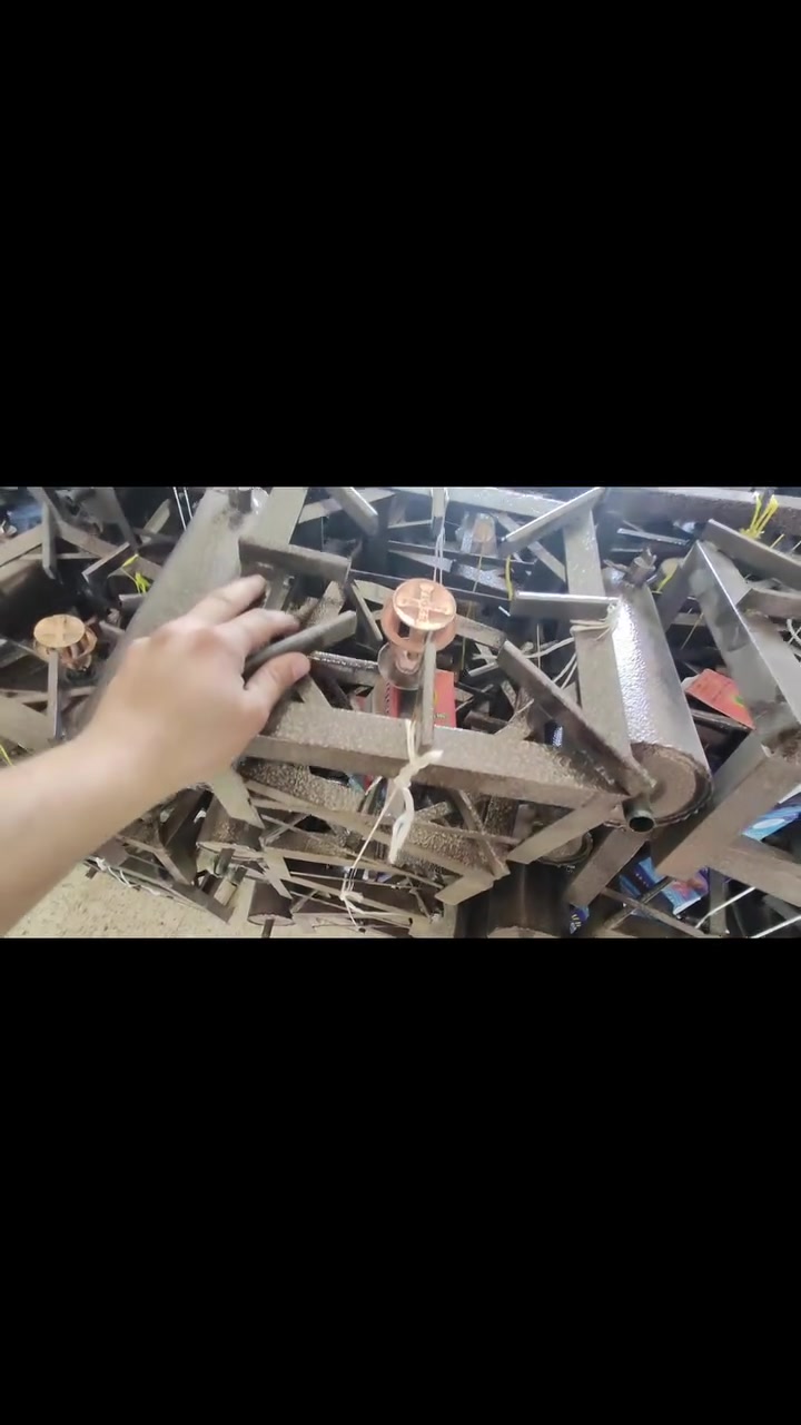 القوة السورية والأداء الهندي في قطعة واحدة! 🏗️🔥
​لكل من يبحث عن "عمر طويل" وأداء لا يضعف، نقدم لكم البريمز السوري بمواصفاته الثقيلة. صُمم ليتحمل ضغط العمل الشاق في المطاعم، ويمنح الأمان والراحة في المنازل.
​✅ الهيكل: مربع حديد زاوية ثقيل جداً لثبات فائق.
​✅ الرأس: نحاس هندي أصلي (رقم 3) لضمان أفضل توزيع للحرارة.
​✅ الطلاء: صبغ حراري مقاوم للتقشر والصدأ، يحافظ على مظهر البريمز لسنوات.
​✅ الأمان: معايير أمان عالية تجعله الخيار الأول للاستخدام المنزلي.
​#بريم_سوري #تجهيزات_مطاعم #أدوات_منزلية #معدات_طبخ #حديد_ثقيل #نحاس_هندي #جودة_عالية #صبغ_حراري #مستلزمات_المطبخ #أمان #الطبخ_العربي #تجهيزات_فنادق #الربح_القليل_والاستمرار #ستار_لايت


**إذا كنت صاحب هذا الإعلان وتريد حذفه لأي سبب، رجاءا أرسل رسالة إلى الدعم الفني**