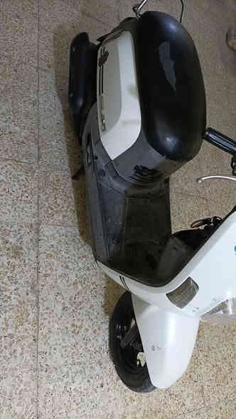 درجة بوليس نوزل لبيع ما مفتوحة سلف دشبول شغالة قفل جنطة 
وستيرن شغال سعر 800 بيه مجال حك الجية مكان شهداء سبعة نيسان دك على رقم وبيك خير وتدلل رقم ***********
