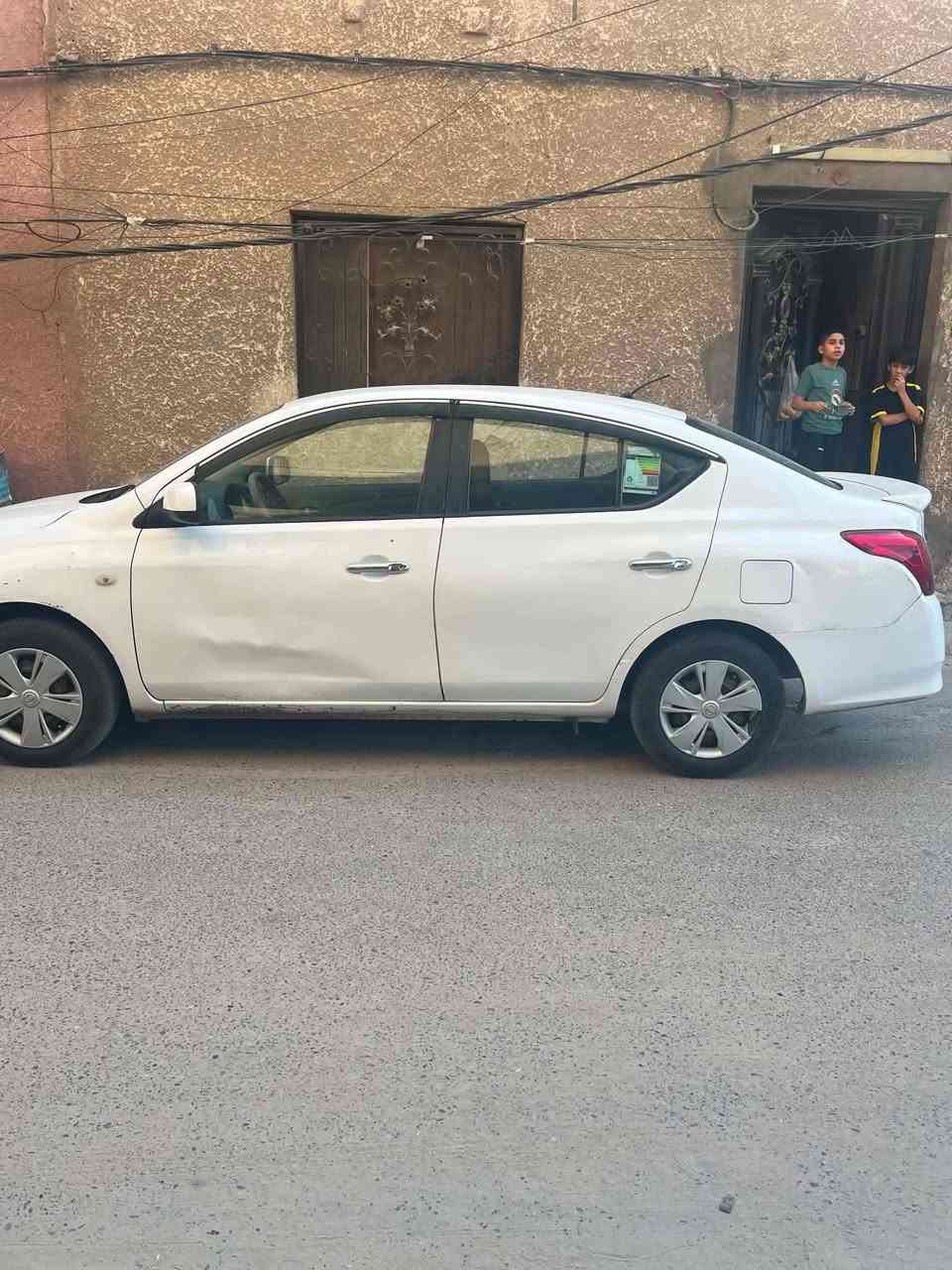 نيسان سني هندي موديل 2018 للبيع رقم بغداد محرك وكير  علبلاد تبريد شغال مكاني بغداد الغزاليه السعر ٨٥ ورقه بيه مجال للطيبين ثاني يوم تحويل الاتصال على هاتف ***********
