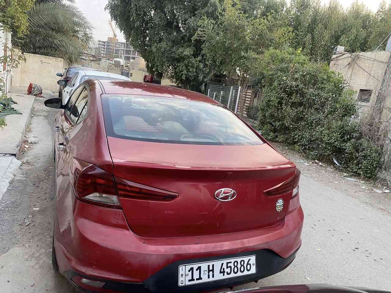 السلام عليكم الانترا 20 حادثه جاملغ خلفي بدون اي قطع تبديل بدون ايرباك بيه منضمومه مال غاز محرك 2000 دوش 
السعر 130 وصور السونار والحادث موجودات 
العنوان حي السلام الطوبجي قرب المرور 
الرقم ***********
