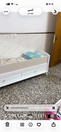 سرير اطفال • كلش نظيف