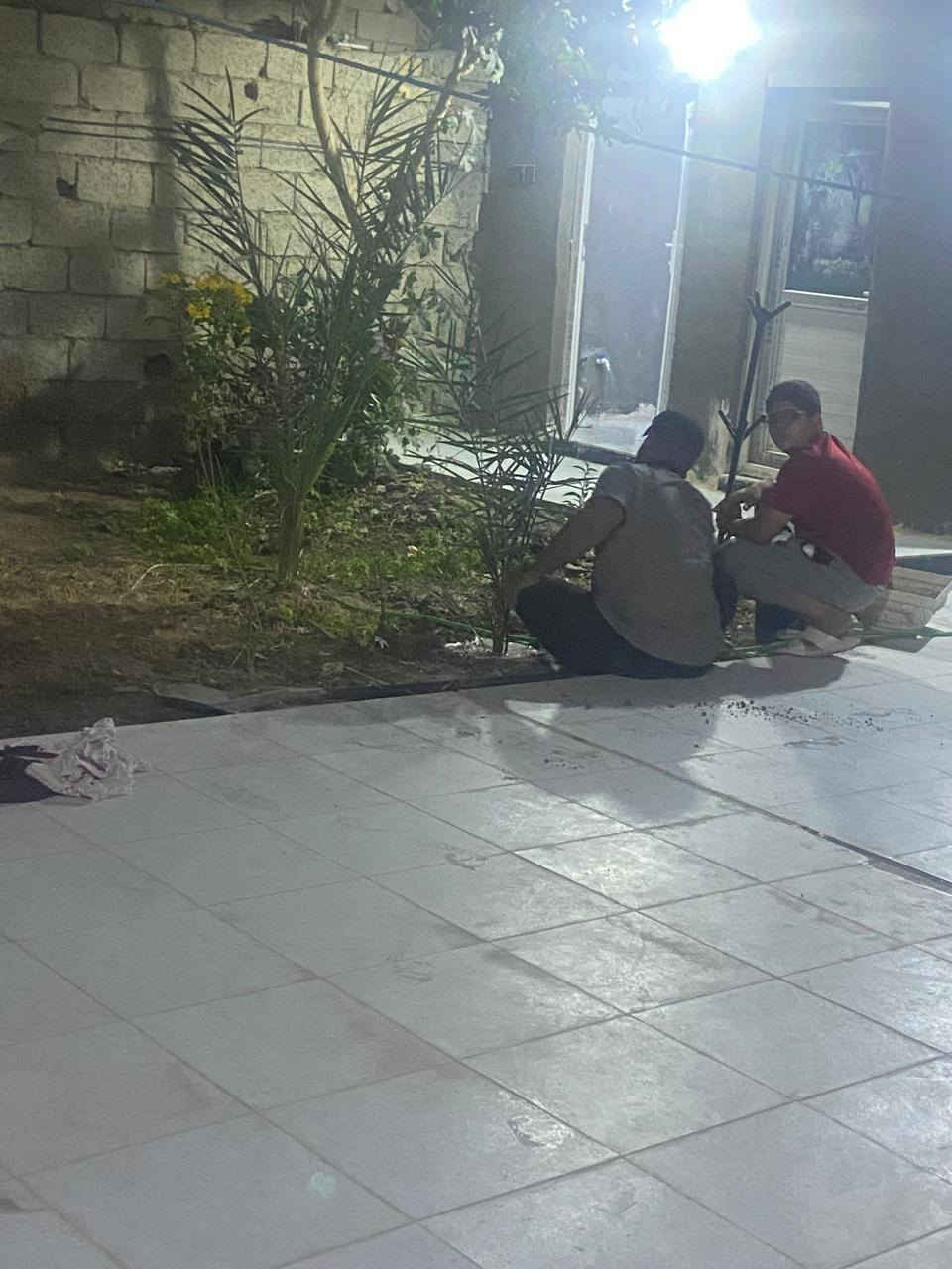 بيت زراعي للبيع
بيت زراعي للبيع مساحته 300 شارع السفينة/شارع الناصريه نهايته 
غرفتين وصاله ومطبخ ومنور وصحيات داخليه وخارجيه وطارمه كبيره 
لشراي فقط يتواصل السعر 95وبي مجال بسيط لشراي


**إذا كنت صاحب هذا الإعلان وتريد حذفه لأي سبب، رجاءا أرسل رسالة إلى الدعم الفني**