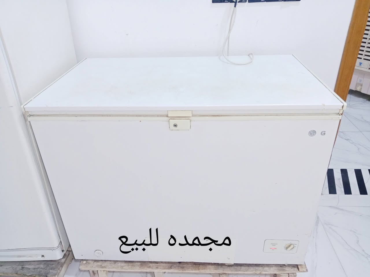 مجمده  للبيع سعرهه 250وبيهه مجال عنوان النجف الاشرف شارع المطار للتواصل الاتصال ***********

