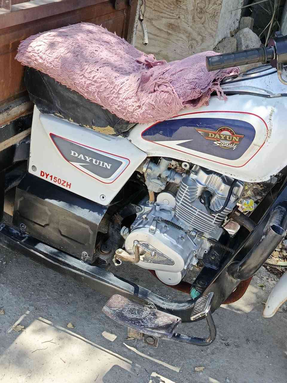 السلام عليكم ستوته للبيع موديل 17والسعر 1400وبيها مجال حك الجيه فيس ما متواجد المكان ناصريه مركز التصال ***********
