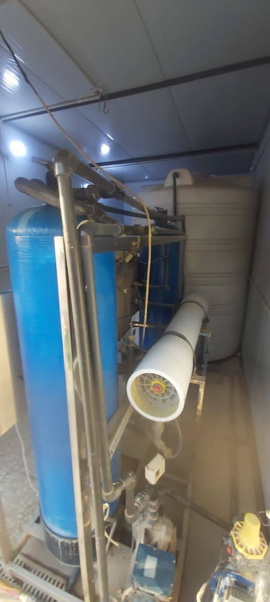 السلام عليكم محطه لبيع  ١٠٠٠ الف لتر بالساعة شاصي  سل استيل ماطوات إيطالية بنتاكس وياهه تانكيات عدد ٢ ابو ٥٠٠٠ لتر غذائي الوطني وميز ترس كبير
العنوان بغداد العبيدي
للاستفسار ***********
السعر ٢٠  ورقة بيها مجال
