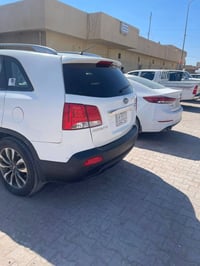 سورنتو • ٢٠١٠ • ٦سلندر ٧راكب