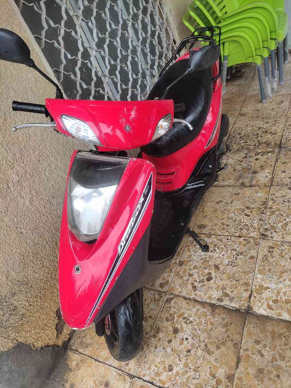 السلام عليكم  دراجة بريز ياباني تجفيت جديد نص هندر تشغيلهة سعر 400 للاستفسار
***********  
   ‭0790 581 4658‬
تاجي
