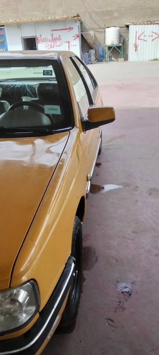 سلام عليكم بيجو اكد مديل 16 رقم انكليزي دشبول عالي سياره حلوه سعر 42 وبيها مجال مكان جسر ديالى  الهاتف ***********
