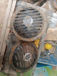 هورنات بوش اصلي لبيع وشرط الفحص سعرهن 250مكاني بغداد حي العامل 0771342...