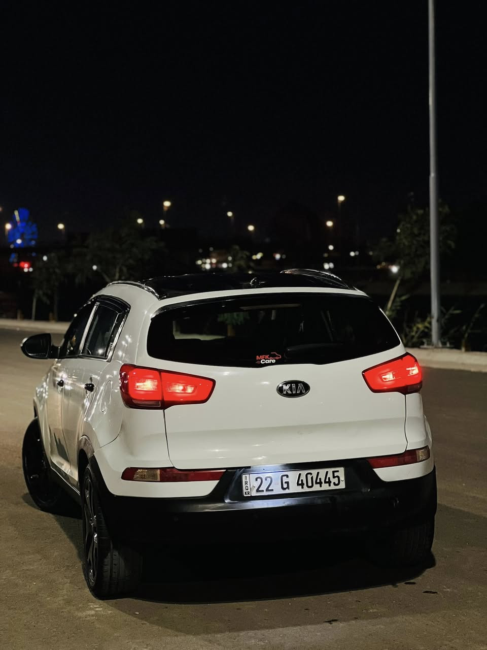 السلام عليكم سبورتج خليجي 2016 السعر 117 وبيه مجال  بلعافية للتصير من نصيبة رقم اربيل تحويل مباشر لون ابيض مكينه 2000 دوش تبريد ثلج صدر امامي خلفي جديد الداخل جلد لدات متغيرة الوان تخم تاير جديد سياره جاهزة الكير والمكينة على وضع شركة بيها مكانات صبغ اثر طخات مكاني بغداد *********** غير متواجد على النت
