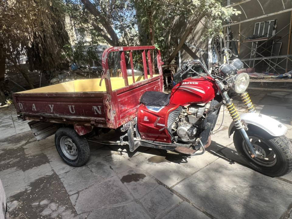 سلام عليكم
ستوته موديل 2020 بيه تبخير 
ويرادله شغل بلكهربايات 
بيع او امراوس 
هاتف:***********
‭***********‬
