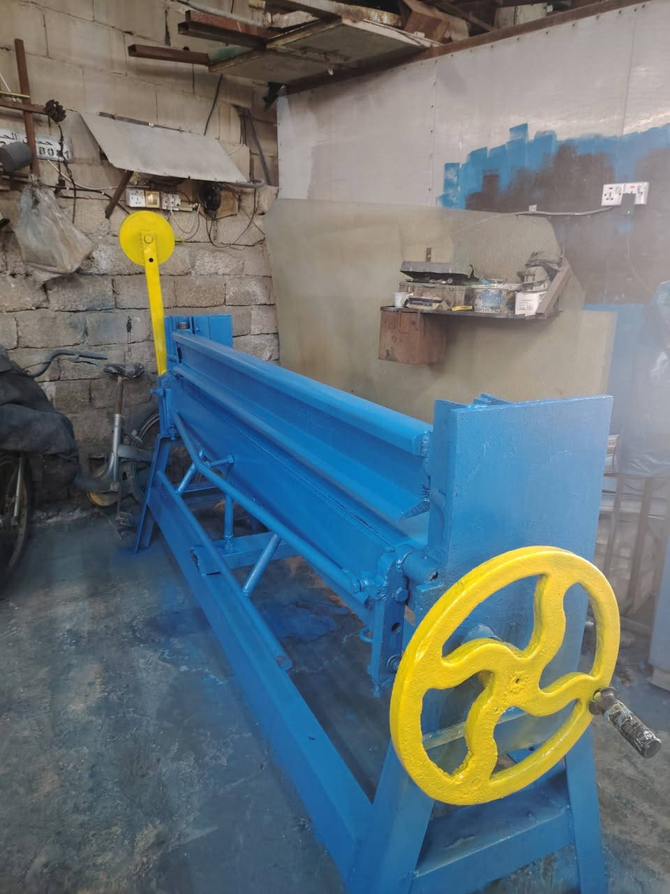 السلام عليكم معملين للبيع شرط النضافة العنوان السماوة قضاء الرميثه *********** البيع الكل قطع ماابيع
