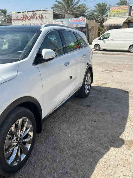 السلام عليكم ورحمة الله وبركاته 
سورنتو 2020 عداد المسافات 56الف حقيقي 
السياره مكفوله من كلشي  الضرر البارد الصبغ التكحيل 
مال جناي اب اسمي موصفات  مو فول بس فتحه تحكم جهتين اشاره ترحيب مري شفط صندوق كهربائي علماً السياره 2ويل 
السعر٢٨٣وبيها مجال قليل 
للاستفسار اكثر الاتصال ع الرقم 
*********** ابو شهم
