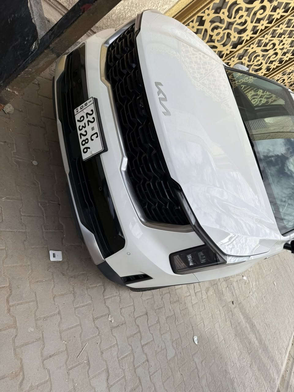 سورنتو 24 خليجي باسم شركهً فول مواصفات مواصفات 6 سلندر كشن جلد حار بارد 5 كامرات حساسات محيطيه رادار امامي خلفي وبقيه المواصفات ماشيه 45 السعر 330 وبيهه مجال قليل المكان بصره والشراي يتصل ***********
