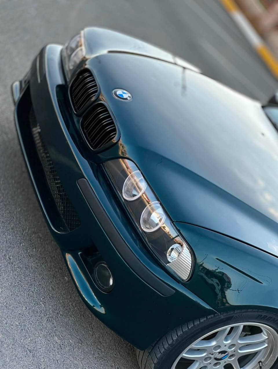 BMW e39 528iA  kit M 1999
سڵاو هاوڕێیان  ئه‌م سه‌یاره‌ بۆ فرۆشتن " مه‌كینه‌ 28 تاك دیجیتاڵ تۆماتیك  ده‌بڵ گێڕ سه‌یاره‌كه‌ علوجه‌ فول مواسه‌فات  كامل كراوه‌ به‌ M"sport و چوار ویل و تایه‌ی M18 ی خاوێنی له‌سه‌ره‌ سڵایت شوشه‌ كوشن جڵد كوشن كاره‌با كوشنه‌كان بێ دڕاوی كاره‌بایه‌تیه‌كه‌یان مه‌زبووته‌ به‌رگه‌ سه‌خفی ڕه‌ش گێڕ  و  مه‌كینه‌ و موسو بڕاوه‌ ده‌عم و لێدراوی به‌شه‌رت عام بۆیاغه‌ بۆ جوانی توندو تۆڵه‌ چركه‌ی تێدا نییه‌ " بۆ زانینی نرخ یان نه‌مه‌ بێره‌ یان ته‌له‌فۆن بۆ ئه‌م ڕه‌قه‌مه‌ بكه‌ شوین رانیە
*********** رانية, السليمانية
