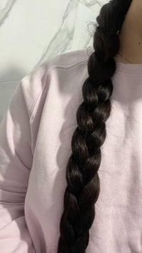 🪂عفيه ليش محد يرفعلي منشوري حسبوهي لوجه الله ورفعو المنشور حتى لو بحرف...