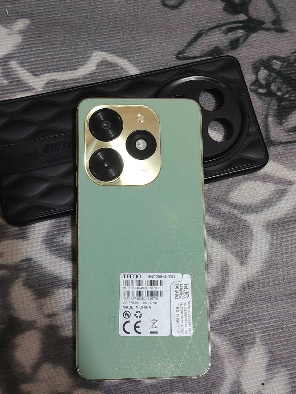 سلام عليكم جهاز تكنو مستعمل شي قليل اخو الجديد سعره 100 بي مجال شي بسيط رقمي ***********
