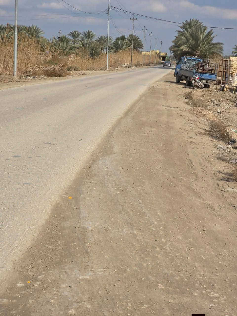 السلام عليكم
يوجد لدينا قطع اراضي سند 25 تحويل مباشر في مساحة دونم وربع وفي مساحة دونم 
وفي مساحة 1400 
وفي مساحة 600 
وفي مساحة 500 
وفي مساحة 350 
الاستفسار فقط الاتصال ع الرقم 
*********** الطريق حله نجف خلف جامعه بابل
