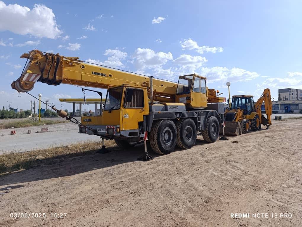 Avendre grue tres bon eta 40ton 0774479021


**إذا كنت صاحب هذا الإعلان وتريد حذفه لأي سبب، رجاءا أرسل رسالة إلى الدعم الفني**