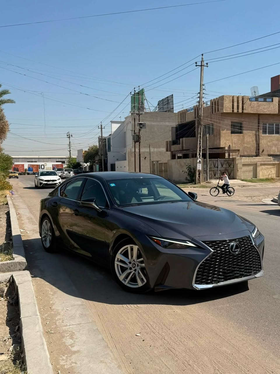 السلام عليكم
بيع مستعجل!
Lexus is300
محرك ٢٠٠٠ توربو 
موديل ٢٠٢٣
السياره حادثها خلفي بيها صبغ جنطة وجاملغ وبيها تعديل pdr مكانين 
السياره بدون ايرباك ماشية ٢٩ الف كيلو متر
مكان السياره بغداد ورقمها بغداد 
طبعاً السياره على ايد وحدة من دخلت للعراق لليوم كير مكينه صدر كلة كفالة وبشرط والسياره باسمي
السعر ٢٧٥ وبيها مجال ومنوكف وية الشراي 
***********
سونار وصور حادث خاص
