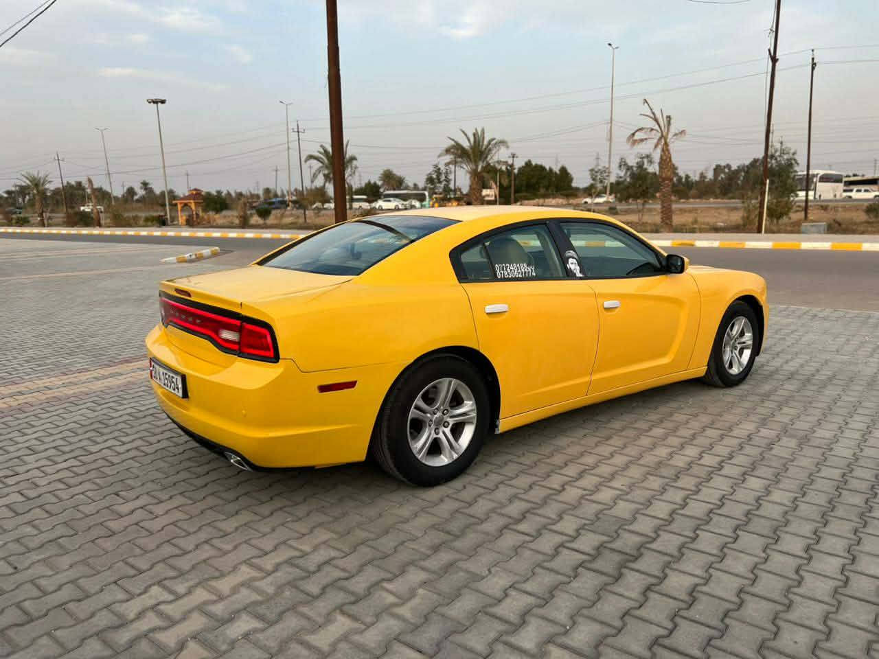 السلام عليكم جارجر 2013 للبيع ضررها جاملق الخلفي والباقي كفاله عامه السياره جديده  مكينه تخم تاير حداديه  العنوان واسط ***********
