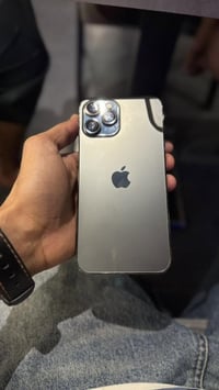 آيفون ١٢ برو ماكس • ١٢٨ • بطارية ٨٥٪