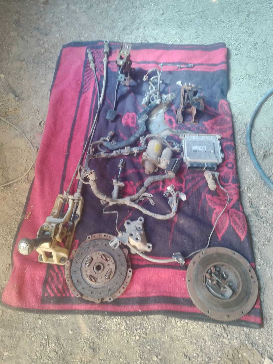 قراظ ريو موديل 2008خليجي كلهن جدد مال كير عادي مكاني ناصريه قيم وخذ بل يرظي الله رقمي***********
