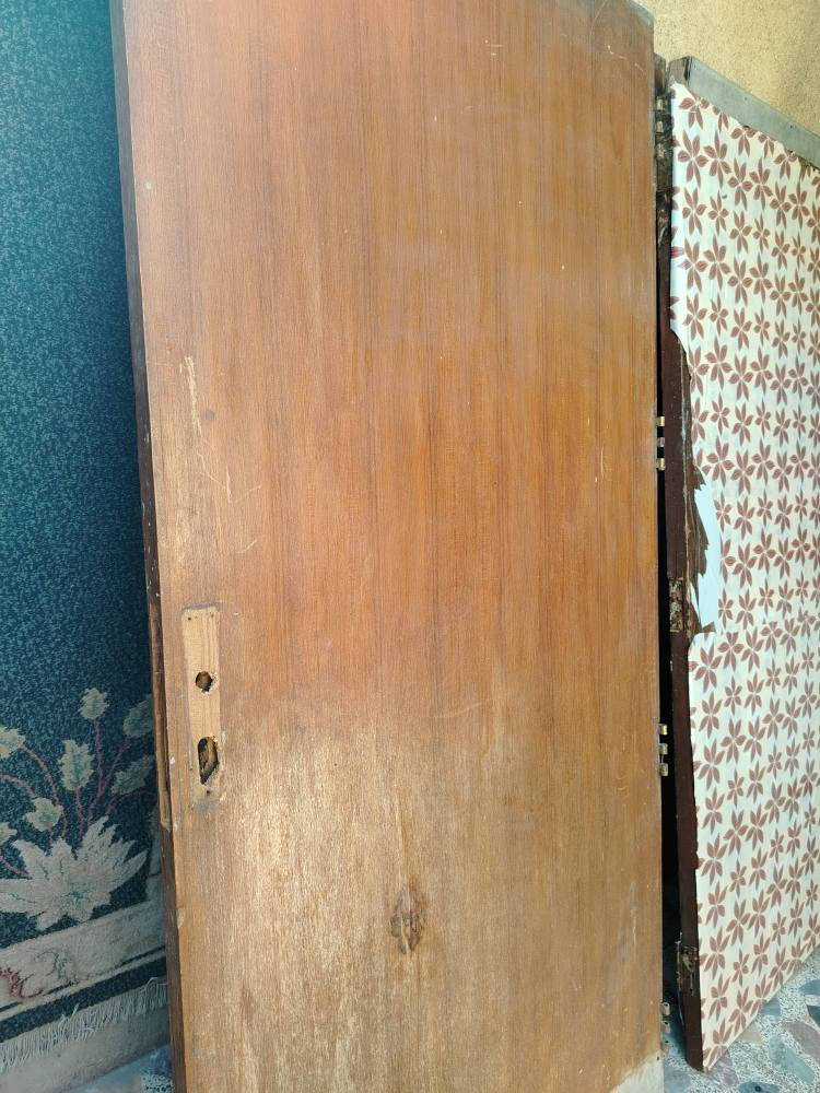 ألسلام عليكم
بوب صاج للبيع درَجة أولى الباب الواحد سعرة ٥٠ الف بيهن مجال بسيط للاتصال ع هذا الهاتف

***********
