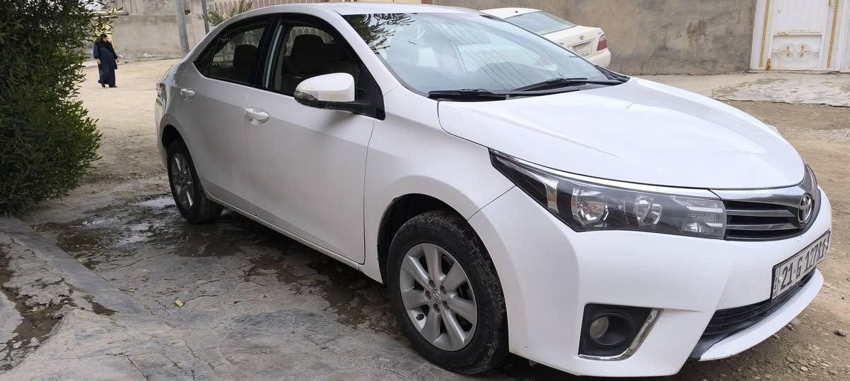 کرولا خلیجي 2014.ابيض ثلجي..بيه قطعتین.صبغ.بدون دواخل.بعد مكفول.تبريد.صدر.تايرات.دواخل مكفول.سعر 126$.مجال.مكان كـــفري.كـــلار..***********
