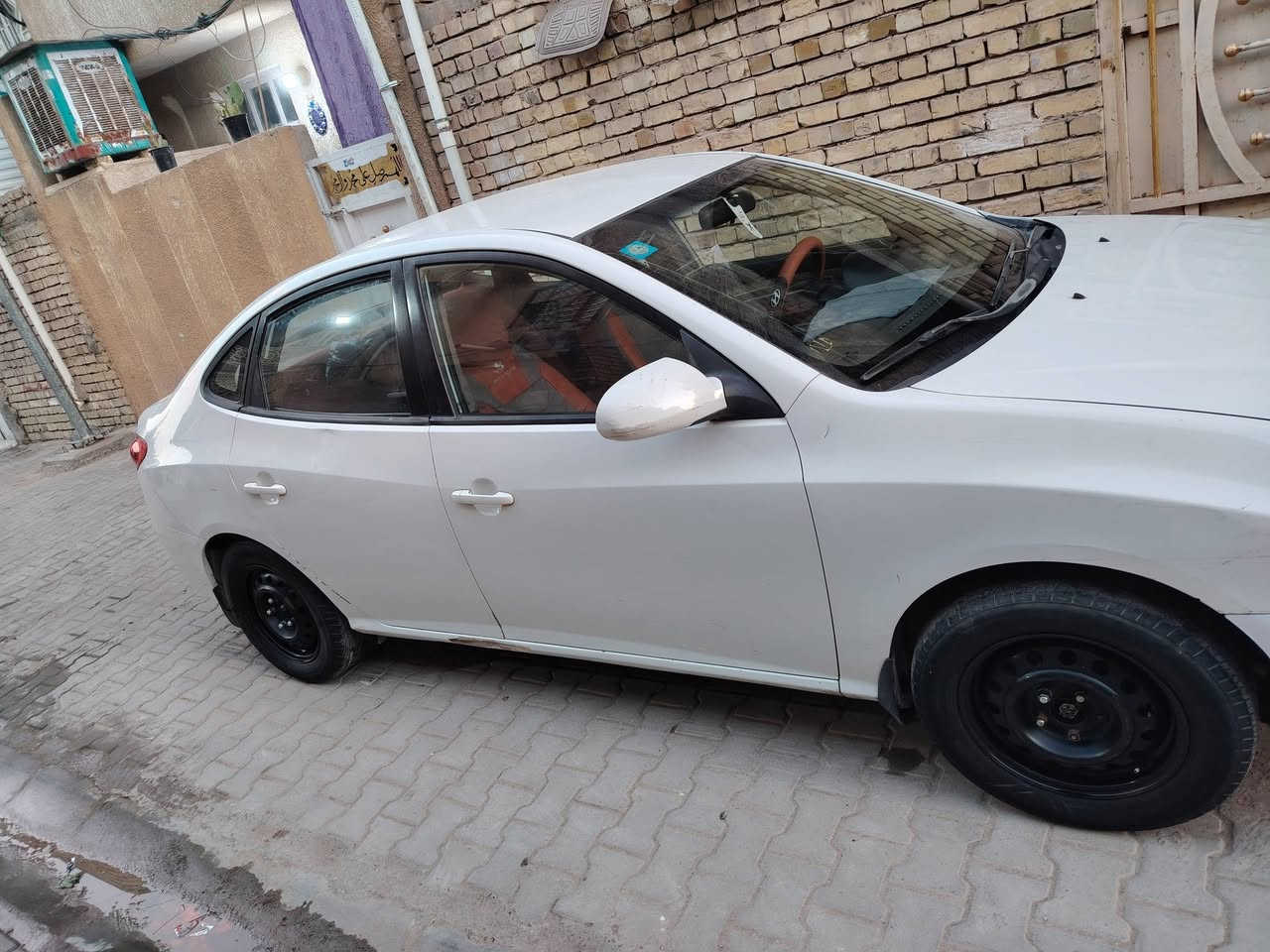 السلام عليكم شباب النترا ٢٠١٠ سيارة جهازه بيهه فقط الجاملغ مبدل و هذا السونر موجود السعر ١٠٨ و بيهه مجال قليل رقم ***********    بغداد
