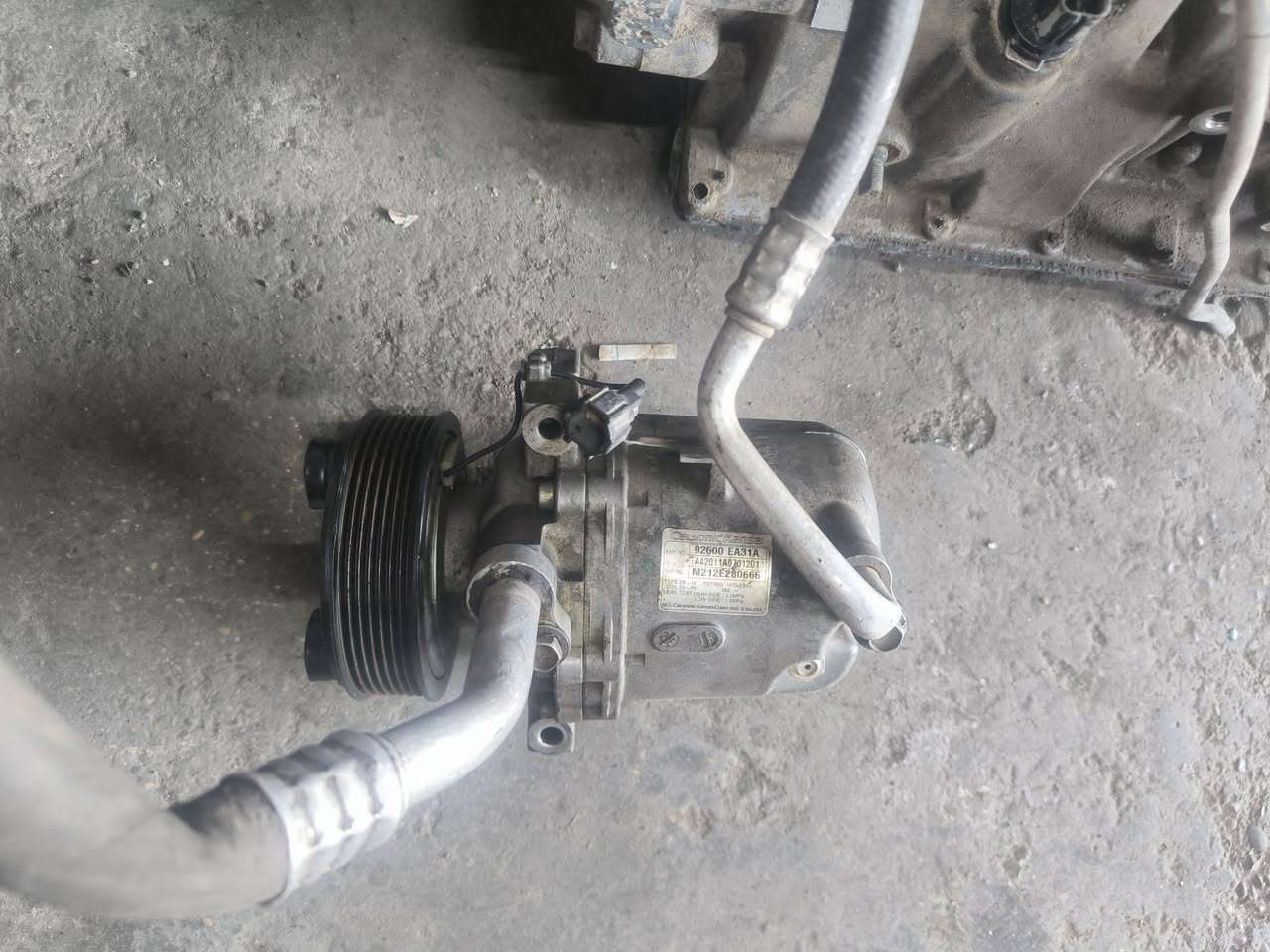 كمبريسرات نيفارا حاوية 
***********
السعر 100$دولار
