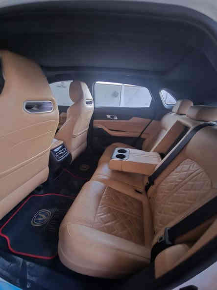 سلام علیکم شانجان UNI-k للبيع موديل 2022 ماشية 38 نظيفة السعر 32 مليون  بيهة مجال الرقم ***********
