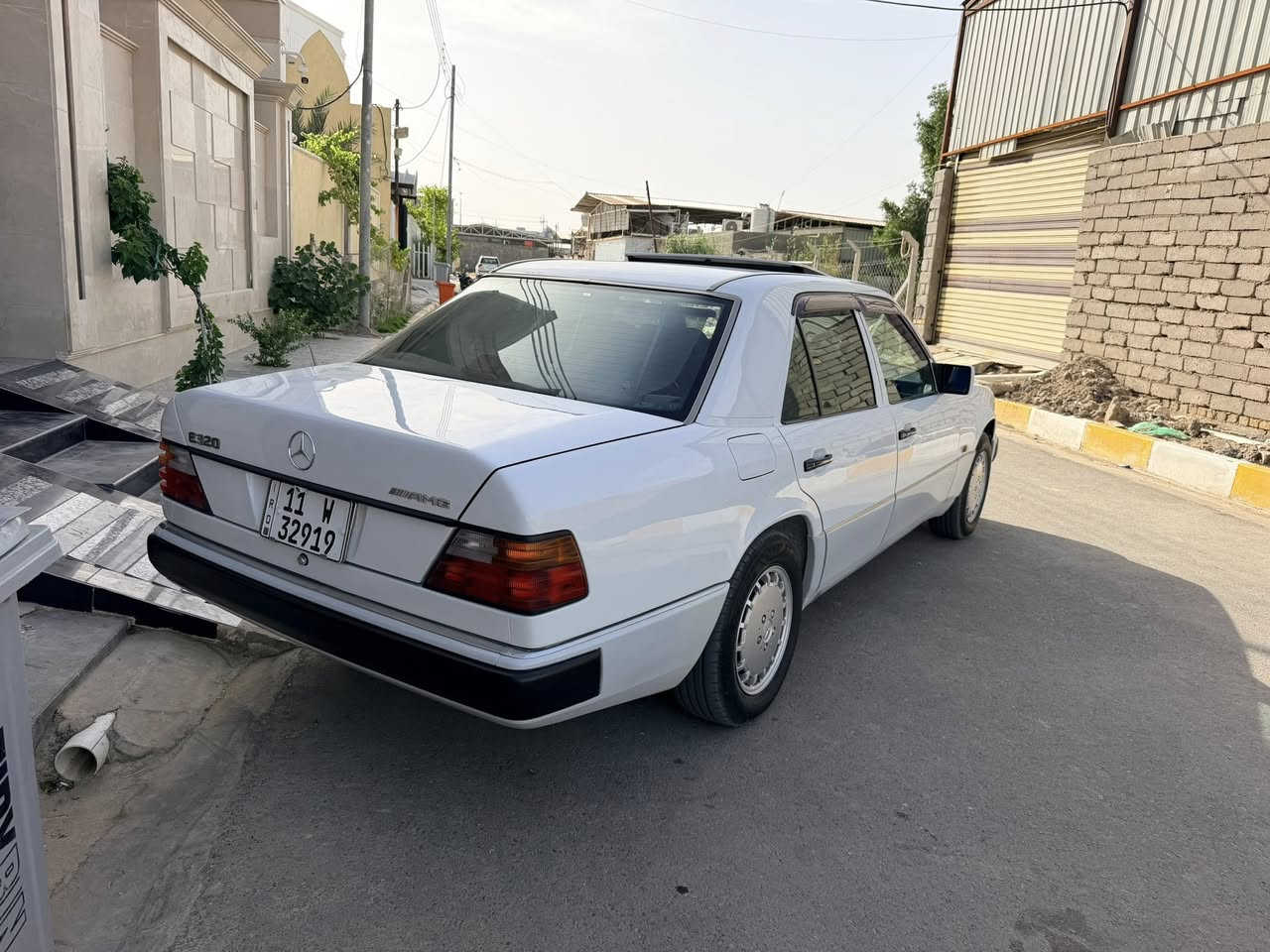 يا الله سلام عليكم مارسيدس
1994 فول موصفات اخر فئة للأخير ‫١على١ رقم بغداد الجديد الدولي باسمي تحويل  
تحويل ثاني يوم مكينه ٦سندر
مكينه وكير وحداديه كله جاهزه كفاله 
االسياره مكفوله كفاله عامه من الشخط السياره بل كارتونه 
سنويه ٣٠
ويل بلاد تخم تاير دواخل جدد بعدهن بل سلفونه السياره تتعب تكول جديده سبير ما نازل السعر واستفسار انتصل
رقم الهاتف
‏***********
