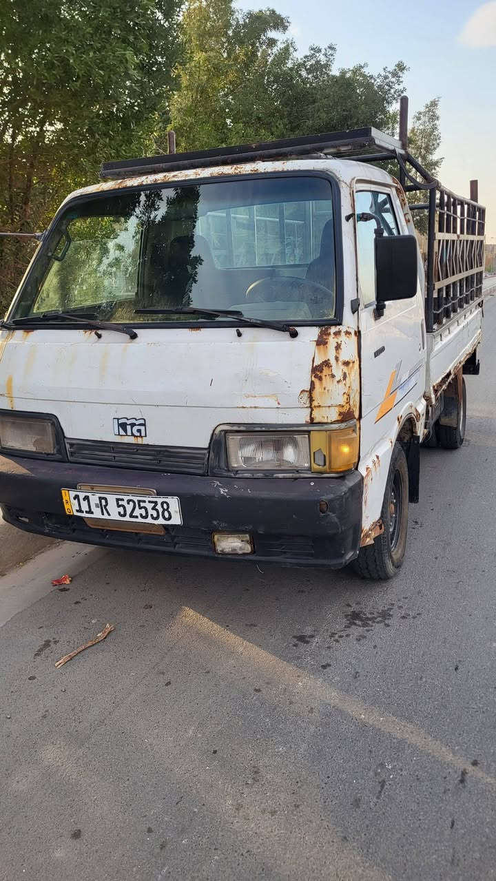 كيا حمل بنكو موديل 1993 رقم بغداد انكليزي مكان السياره بغداد العبيدي السعر ٣٥ورقه رقم الهاتف ***********
