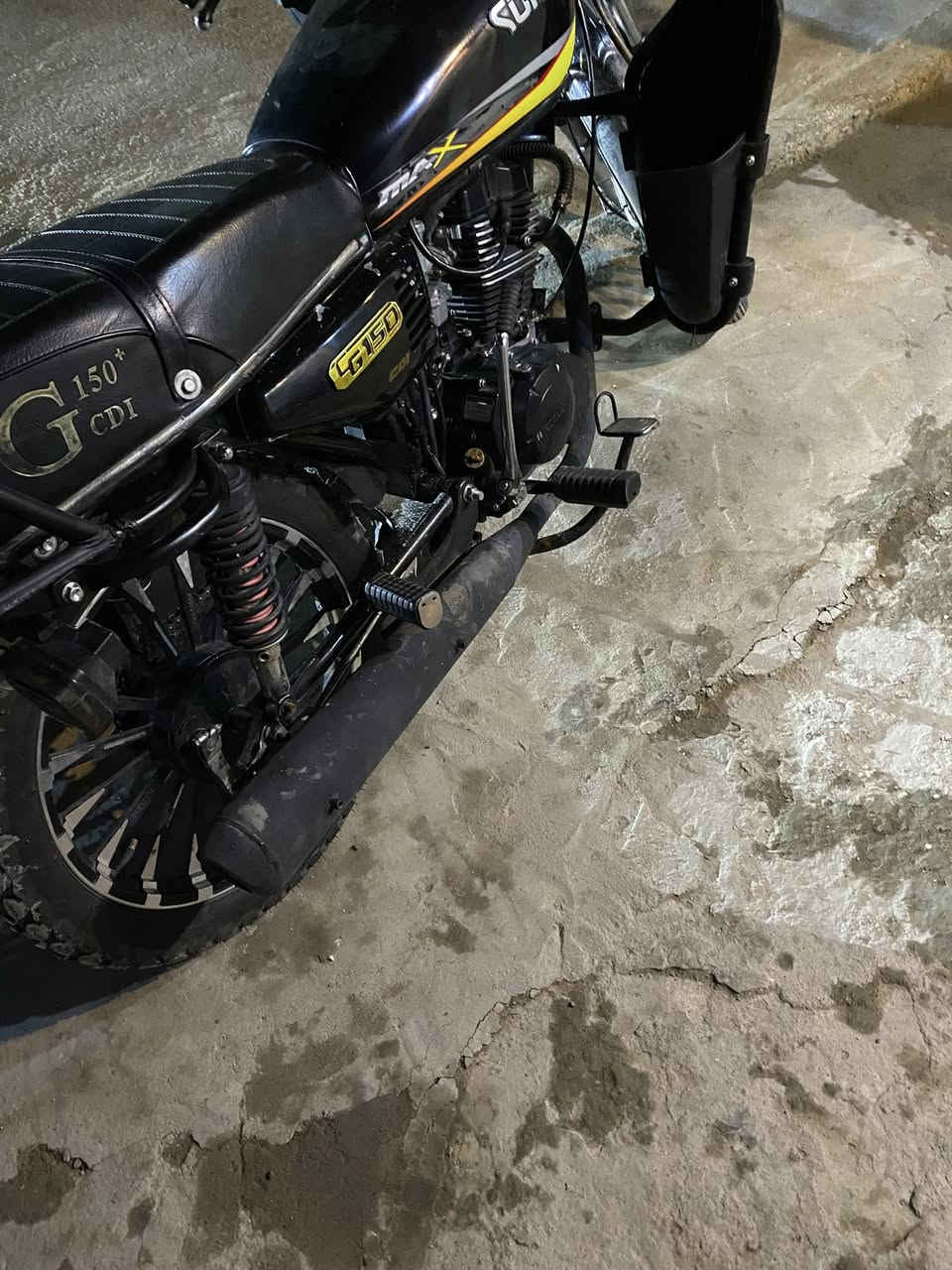 السلام عليكم دراجه  سونك 5 كير موديل 2024 اوراق كامله المكان بغداد الشعب السعر 650 وبيها مجال حك الجيه الدراجه خير من الله سلف هندر شغل واطلع الله شاهد (غير متواجد بلفيس مكلف بلنشر) رقم ***********
