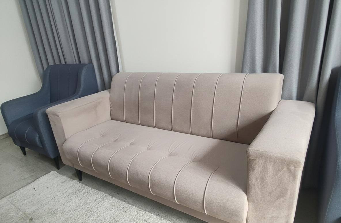 نتعامل بالتقسيط المريح عبر ماستر كارد مصرف الرافدين
(يشمل الموظف، المنتسب، والمتقاعد)

طخم مودرن  مستخدم نظيف
خمس قطع عشر مقاعد

📍 الموقع: الكوت – دور المعلمين
🎯 قرب ماكس مول – سايدين مدرسة الرياحين

📲 للاستفسار (اتصال أو واتساب ***********
***********
