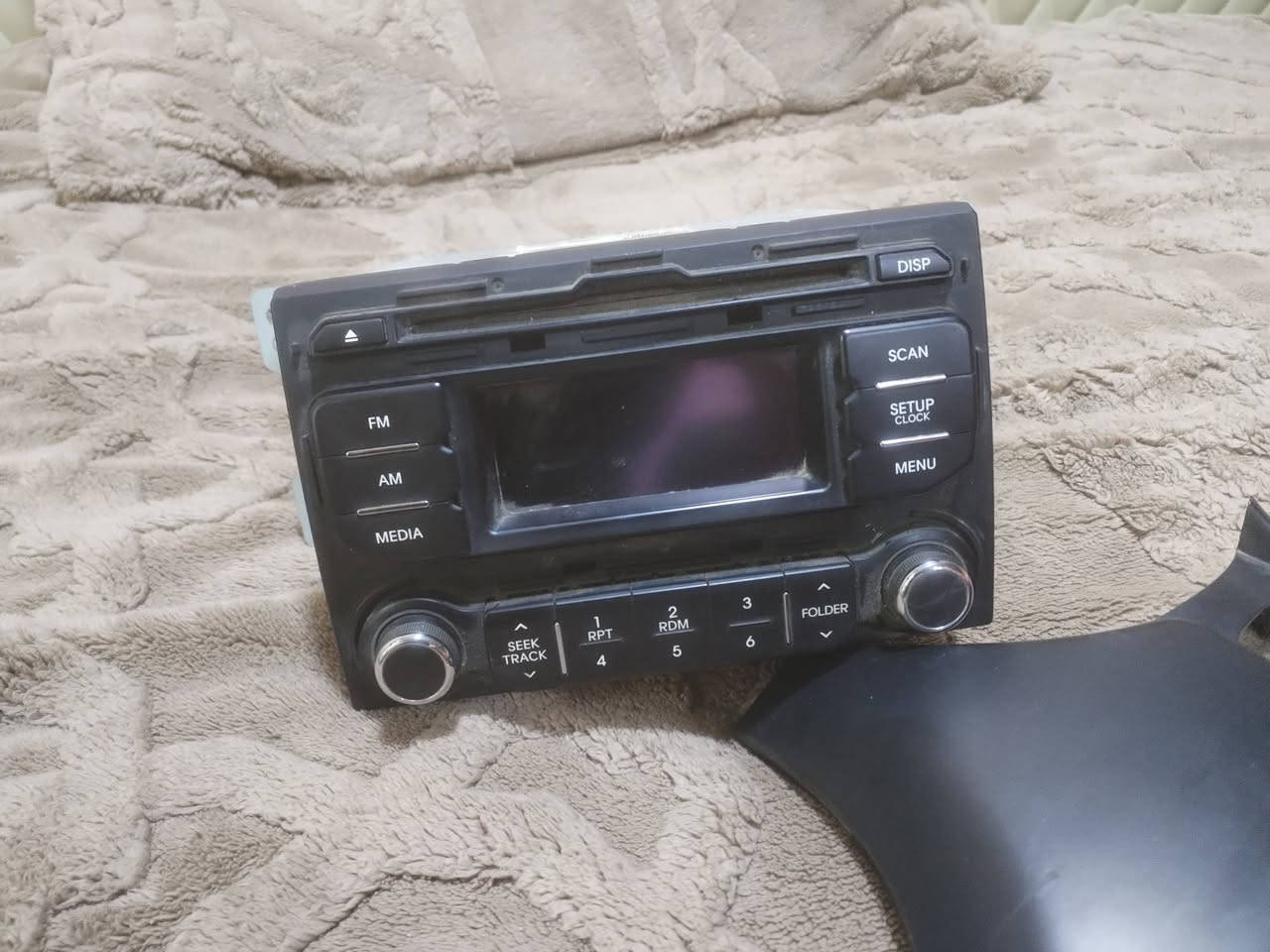 للبيع
السلام عليكم 🗯
مسجل البلادي كيه ريو  شرط ع تشغيل هوه وكفره البلادي سعره 75 وبيه مجال


**إذا كنت صاحب هذا الإعلان وتريد حذفه لأي سبب، رجاءا أرسل رسالة إلى الدعم الفني**