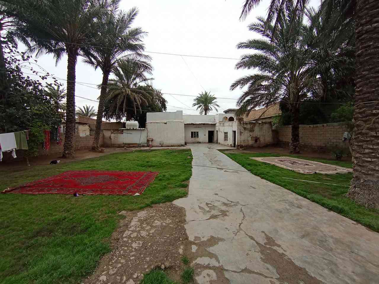 بيت للبيع مساحه ٤٠٠ طابو السعر الاتصال ع رقم ***********. .***********
