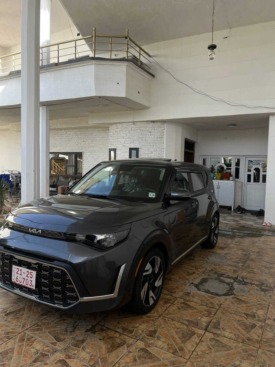 سلام عليكم
كيا صول ٢٠٢٣
رقم كاتي تترقم شمالي 
سياره واحد على واحد فول
موصفات GT lien
ضرر موضح بصوره 
فقط بونيد صبغ بدون اي دواخل شرط
صبغ فقط بونيد حادث بصوار موجود
سياره سلايت 
شحن لسلكي 
صالصنه وسط
دواخل مطعم احمر
ردار امامي جانبي كامره خلفي 
خط مسار 
شاشه جبير 
سياره فول حتى تشغيل عن بعد 
كشنات جلد 
سعر جوا سوك 
148 ورقه بي مجال هم ماكو هيجي سعر بهذا موصفات 
مكانه كركوك 
***********
