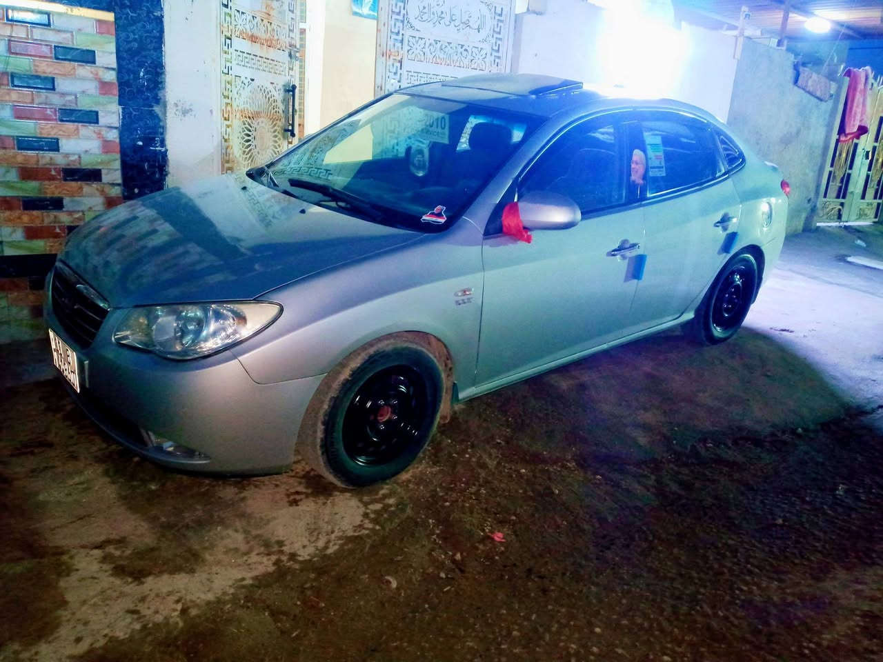 يالله
السلام عليكم ورحمه الله وبركاته 

افانتي سلفر موديل 2009 للبيع مصبوغة عام جماليه بيها ضربه بالجاملغات الخلفيه سياره جاهزه على اخر حبايه كير محرك جدد تخم تاير قبل يومين شاده سياره مابيها اي نقص غير غاز التبريد فقط للاستفسار خاص او الاتصال على الرقم *********** معروضه ب88 وبيها مجال رقم بغداد دولي تحويل ثاني يوم  مكاني بابل جبله 

ارفعوا المنشور بذكر الصلاة على محمد وال محمد
