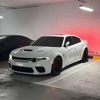 عدي دعاميتين خلفيات sxt  وحده لون احمر وحده لون اسود وعدي وحده سوده ام...
