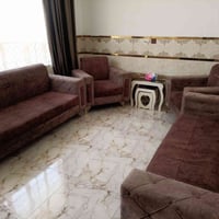 تخم ١٠ مقاعد نظيف جدا السعر ع الخاص للتواصل  07733036600