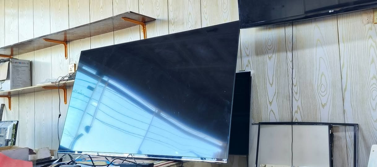 مركز الباقر الهندسي لبيع وشراء وصيانه واستبدال الشاشات ثتوفر شاشات كافة الاحجام مستعمل وجديد متوفر حجم ٥٥ بل كرتون حجم ٥٠ مستخدم  وجديد حجم ٤٣ بل كرتون حجم ٣٢ مستعمل نوعيات مختلفه موصفات معه ضمان حقيقي العنوان كربلاء مقابل حي العباس عمود ٢٥ قرب شركة شانجان


**إذا كنت صاحب هذا الإعلان وتريد حذفه لأي سبب، رجاءا أرسل رسالة إلى الدعم الفني**