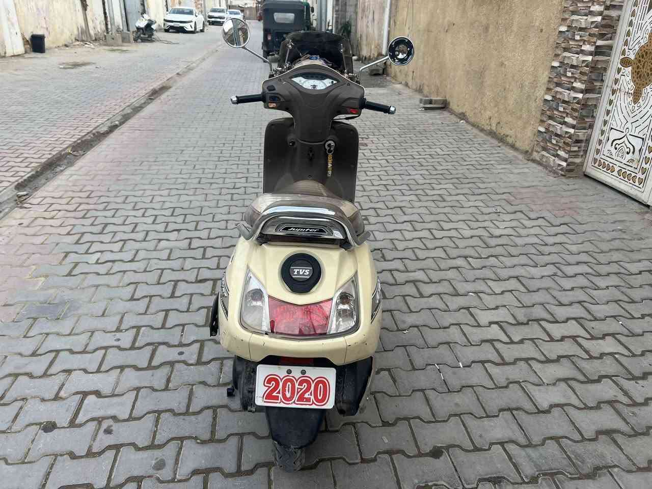 جوبيتير نظيف للبيع ***********
