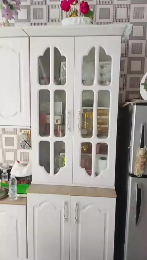 كاونتر خشب HDF نضيف كلش مثل ماواضح يالصوره طول مترين ونص وسنكي متر ونص سعره(600)كنتور خشب عراقي جديد سعره(250)


**إذا كنت صاحب هذا الإعلان وتريد حذفه لأي سبب، رجاءا أرسل رسالة إلى الدعم الفني**