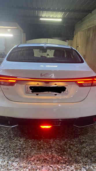 K3 
 موديل 2024 
ماشية 30 ألف km 
فول مواصفات 
فتحة سقف 
هاندبريك كهرباء بصمة 
إشارة بالمريات 
مثبت سرعه 
ردار امامي  

بدون حادث 
فقط طخة بسيطة بالباب الخلفي 
السعر 140$ مجال بسيط 
مكاني بغداد لاستفسار :
0780 933 4606
