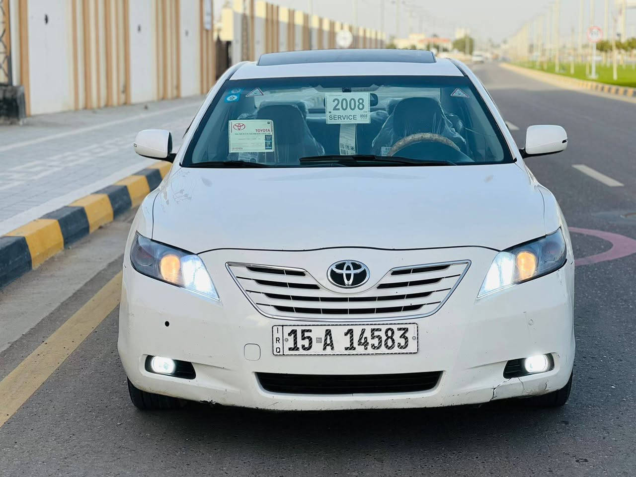 السلام عليكم   للبيع كامري. 2008. رقم انبار     تحويل ثاني يوم شرط.  محرك 2400. جديد.   صدر تبريد كله جاهز.    فول مواصفات السياره.  برده كهربائي.  بيها صبق شويه    والباقي مقفول. كفاله عامه سياره جديده      سعر110 وبيها مجال للطيبين. مكان السياره فلوجه حي العسكري. رقم الهاتف. ***********
