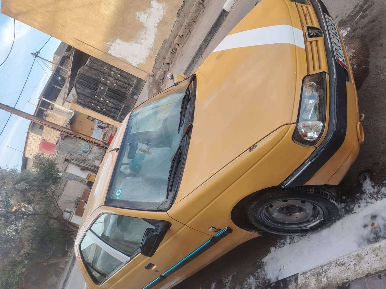 بيجو 405 2016 بيها تلكيطات وصبغ سيارة جاهزة للشغل عوزها تريتيبات بسيطة ما يكلفن 50 الف  رقمها ناصريه تحويل ثاني يوم  محرك بيه بخار  ابيع كوم حديد ابيع كوم حديد ابيع كوم حديد  سعرها 31$ وبيها مجال  حك الجية فقط  عنواني قبلة ***********
