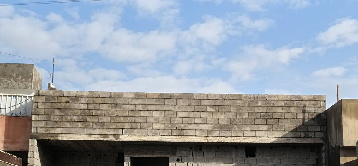 السلام عليكم اسطة بناء متفرغ ***********
